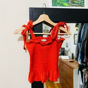 bright tank top, beach vibes, tie sleeves